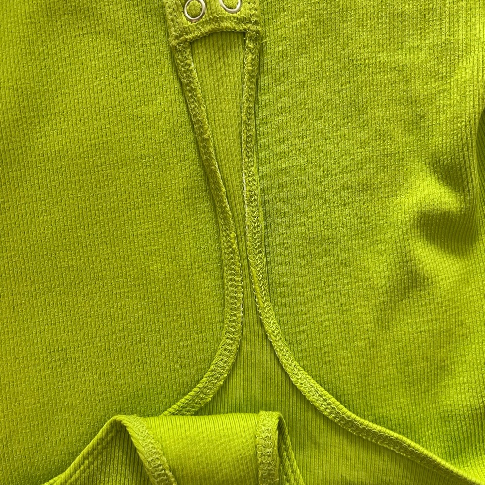 Express Top Bundle - Picture 3 of 7